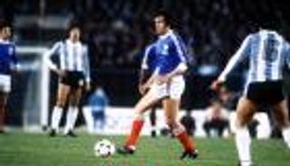 فيديوجراف.. فرنسا فأل خير على الأرجنتين قبل موقعة المونديال