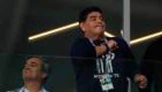 مارادونا: راموس ليس قائدا مثاليا لأسبانيا مثل تشافي وإنييستا