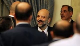 رئيس الوزراء الأردني عمر الرزاز - رويترز