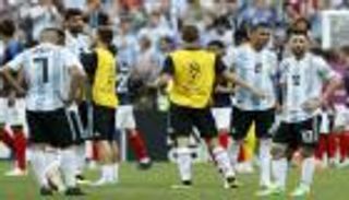 الإعلام الأرجنتيني "حزين" بعد ضياع حلم المونديال