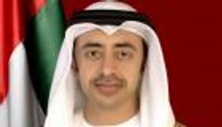 عبدالله بن زايد يبحث مع وزير خارجية قبرص تعزيز العلاقات بين البلدين