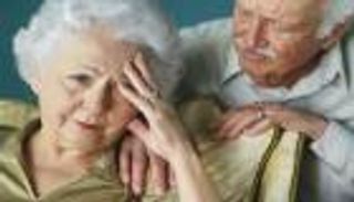 مرض ألزهايمر.. أسبابه وأعراضه وعلاجه