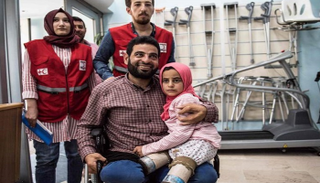 ربما تتمكن مايا من المشي خلال 3 شهور