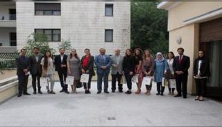 تكريم طلاب جامعة بوخارست المشاركين في مسابقة ضمن "عام زايد"