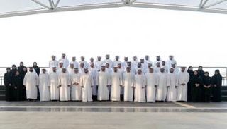 الشيخ محمد بن زايد آل نهيان يستقبل أعضاء مجلس أمناء مركز جامع الشيخ زايد الكبير