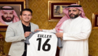 الشباب السعودي يوقع مع الظهير البرازيلي سيلفا 