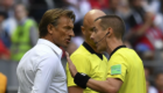 رينار ينفي وضع شروط جديدة للاستمرار في قيادة المغرب