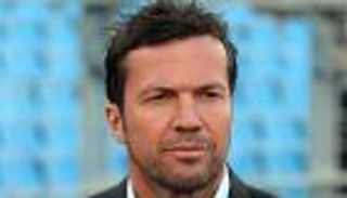 لا لاعتزال كروس