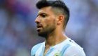 أجويرو يتجاهل سامباولي في "رسالة شكر" بعد المونديال