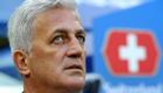 مدرب سويسرا محبط بعد توديع المونديال 