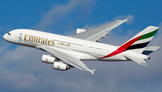 طيران الإمارات