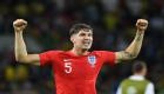 ستونز لاعب إنجلترا يصف كولومبيا بأنه أقذر فريق قابله