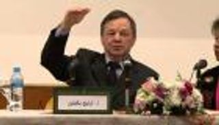 "الأدباء والكتاب العرب" يمنح ميدالية القدس للمترجم الروسي بافيكين