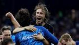 مودريتش: لم أحلم بالتتويج بكأس العالم كقائد لكرواتيا