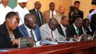 فرقاء جنوب السودان يوقعون اتفاق الترتيبات الأمنية بالخرطوم
