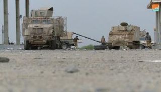 القوات المشتركة تقتحم مركز مديرية التحيتا