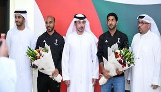 طاقم التحكيم الإماراتي