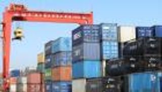 دخول الرسوم الجمركية الأمريكية على واردات الصين حيز التنفيذ