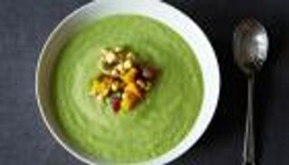 طريقة عمل شوربة الأفوكادو.. 3 وصفات للرجيم والتخسيس