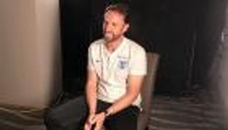 لاعبو إنجلترا يشيدون بساوثجيت قبل مباراة السويد