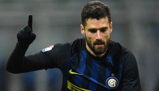 كاندريفا نجم إنتر ميلان