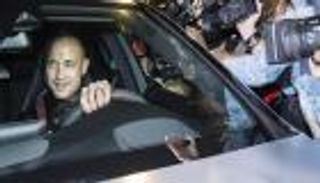 ناينجولان يتعرض لحادث بالتزامن مع إنجاز بلجيكا المونديالي