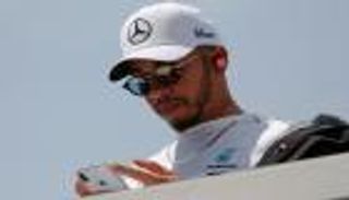 رئيس مرسيدس يتوقع بقاء هاميلتون 5 سنوات جديدة