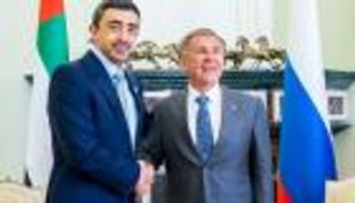 عبدالله بن زايد يبحث تعزيز التعاون مع رئيس تتارستان