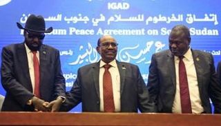 جانب من مراسم توقيع اتفاق الخرطوم للسلام بين فرقاء جنوب السودان