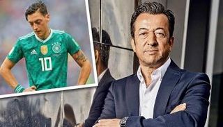 أوزيل ووالده