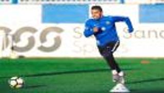 جيسوس يفرض برنامجاً خاصاً لسالم الدوسري في الهلال