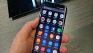 كيف تمنع تطبيقات أندرويد من سرقة بيانات هاتفك ومشاركتها؟