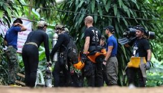 بدء عملية إنقاذ فتية محاصرين داخل كهف في تايلاند