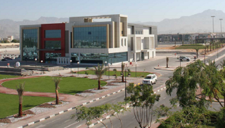 الجامعة الأمريكية في رأس الخيمة 