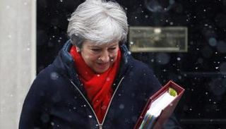 رئيسة وزراء بريطانيا تيريزا ماي  