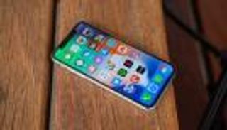 أبل تستغني عن إنتل بسبب أجهزة آيفون 5G