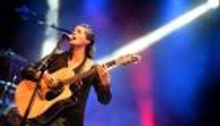 الجمهور اللبناني يتراقص على أغاني الجزائرية سعاد ماسي