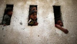 أطفال غزة بانتظار بارقة أمل