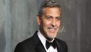 الفنان جورج كلوني