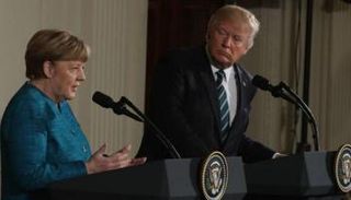 ترامب وميركل سيجتمعان في بروكسل خلال مشاركتهما بقمة الناتو- أرشيفية