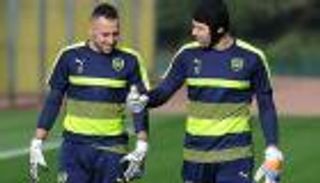 حارس أرسنال يقترب من بوكا جونيورز