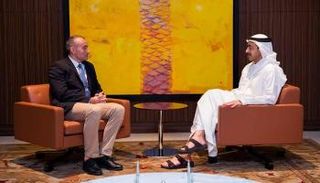 عبدالله بن زايد يلتقي منسق الأمم المتحدة لعملية السلام في الشرق الأوسط