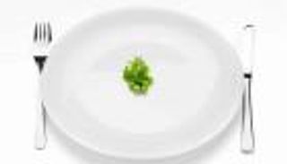 خبراء تغذية يحذرون من مخاطر الحمية القاسية