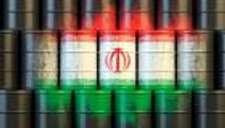 إيران تبتز الهند بـ"النفط" وتناور أوروبا بـ"الدولار"