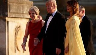 الرئيس الأمريكي دونالد ترامب ورئيسة وزراء بريطانيا تيريزا ماي 