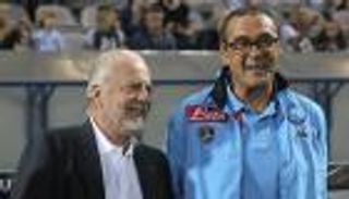 تقارير: نابولي ألزم ساري بشرط صعب للموافقة على رحيله لتشيلسي