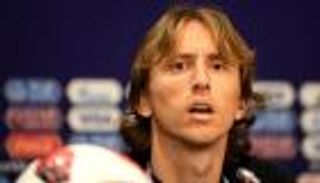 مودريتش: الكرة الذهبية ليست من أولوياتي