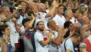 جماهير إنجلترا ضد كرواتيا