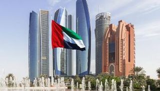 الإمارات الأولى عربيا في التنمية 