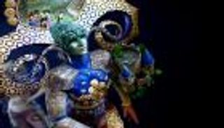 فنانون يحولون أجساد البشر للوحات فنية في مهرجان بالنمسا